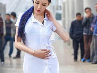 AISS爱丝(黄金版) – 不怕没圣光，亚美依的丝袜街道之游，让图集燃起来！