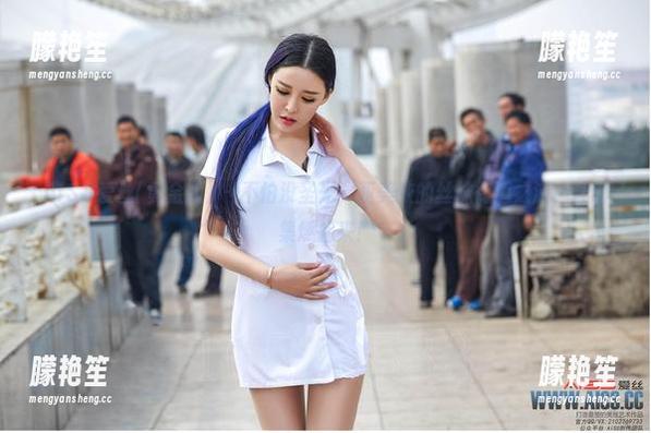 AISS爱丝(黄金版) - 不怕没圣光，亚美依的丝袜街道之游，让图集燃起来！