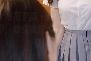 MFStar模范学院 – 南晓梦本人的连衣裙美图资源，难怪我脑海里一直回荡着她的身影！