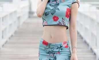 MiStar魅妍社 – 下载娜露Selena的黑白写真，忘掉色彩，专心看她的表情变化。