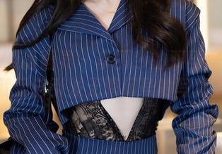 XIAOYU语画界 – 李丽莎的双马尾：一帧就足够引发无限问号的写真集
