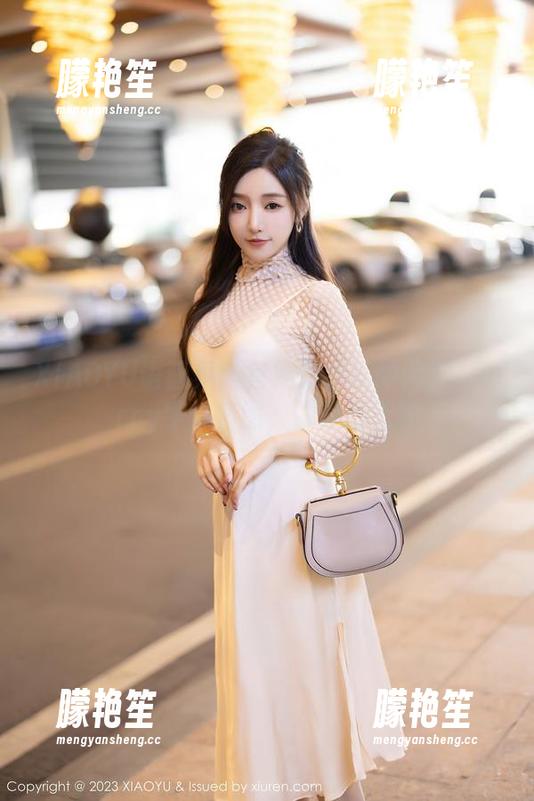 XIAOYU语画界-绯月樱cherry XIAOYU语画界 - 官网推荐:绯月樱cherry学妹套图,偷偷看无罪