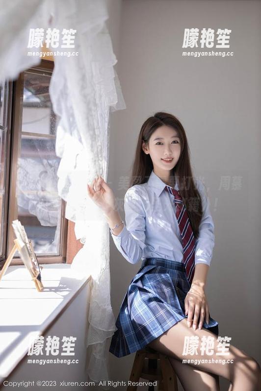 Xiuren秀人网 - 美图不需要打光，周慕汐亲临示范《灰丝无圣光秘籍》！