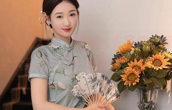 Xiuren秀人网 – 最新内衣写真，唐翩翩又给大家送上了…各种复杂的情绪。