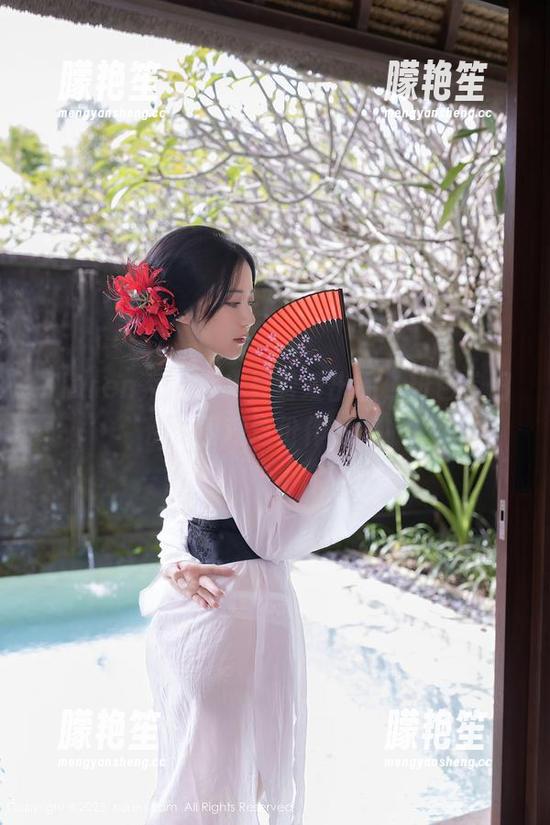 Xiuren秀人网 - 夏雪爱出品，粉色控们快来围观这份作品集！