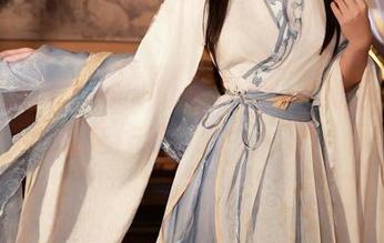 Xiuren秀人网 – 制服游戏：孟狐狸FoxYini精选作品，让人又爱又恨