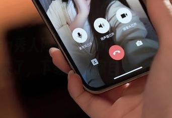Xiuren秀人网 – 小乔babyb的短裤美图来了，下载后让你自信满满！