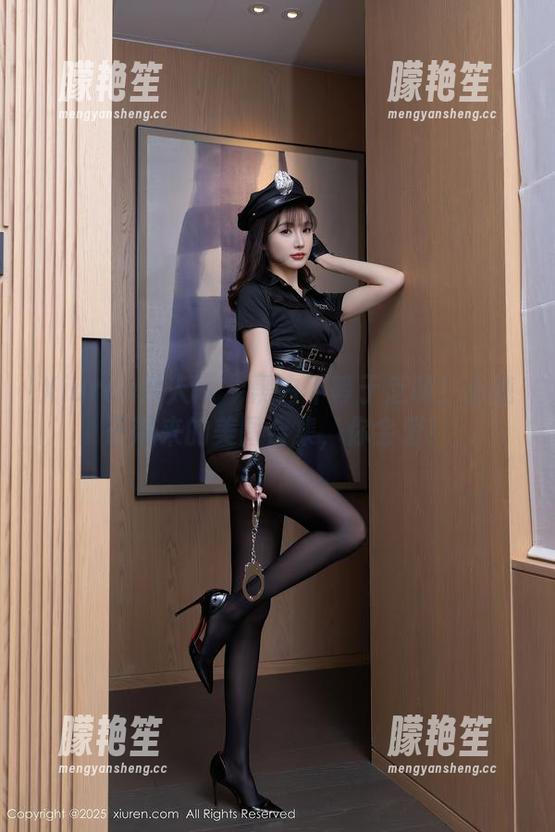Xiuren秀人网-小纯子 Xiuren秀人网 - 黑白不等于乏味!小纯子带来的美图合集,你会爱!