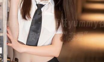 Xiuren秀人网 – 小蛮妖yummy在私房里与皮衣谈个“恋爱”