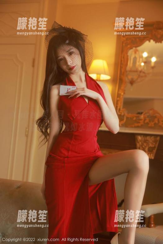 Xiuren秀人网-王曼柔 Xiuren秀人网 - 死库水图集分享:王曼柔的身影犹如水波上的涟漪。