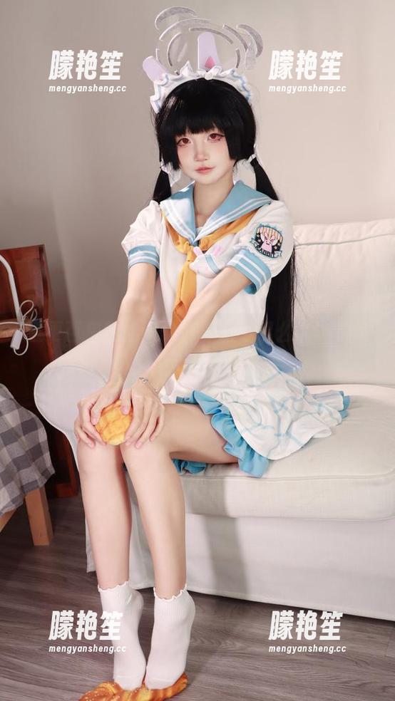 五更百鬼的姐姐，能不能不那么销魂？套图里透着点什么呢。