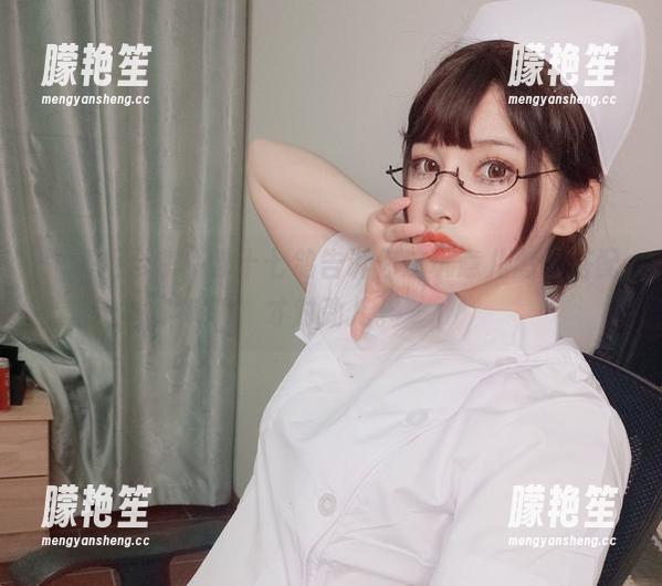 你十七鸽 比基尼合集,你十七鸽告诉你这玩意儿怎么搭配才对劲儿。