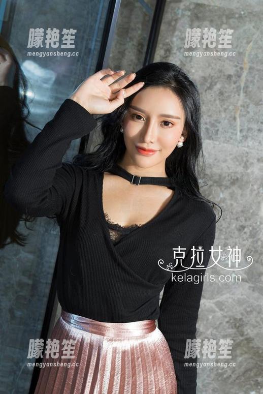 克拉女神-僮僮 克拉女神 - 僮僮泳装资源,潜藏的姿态和意味