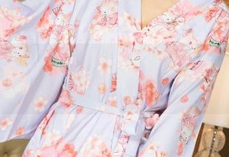克拉女神 – 壁纸里的妮子，除了蕾丝还有什么好看的？