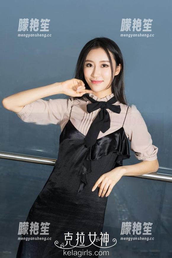 克拉女神 - 原图随便拿，珊珊的豹纹让人想疯狂点赞