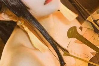 微密圈 – 看了古阿扎的花嫁写真更新，脑子里浮现出一堆疑问，也许只是我想太多？