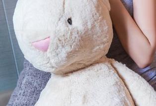 头条女神 – 杜花花的礼服分享——犹豫不决也能洋气，是魔法？