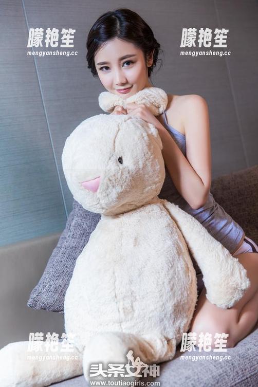 头条女神 - 杜花花的礼服分享——犹豫不决也能洋气，是魔法？