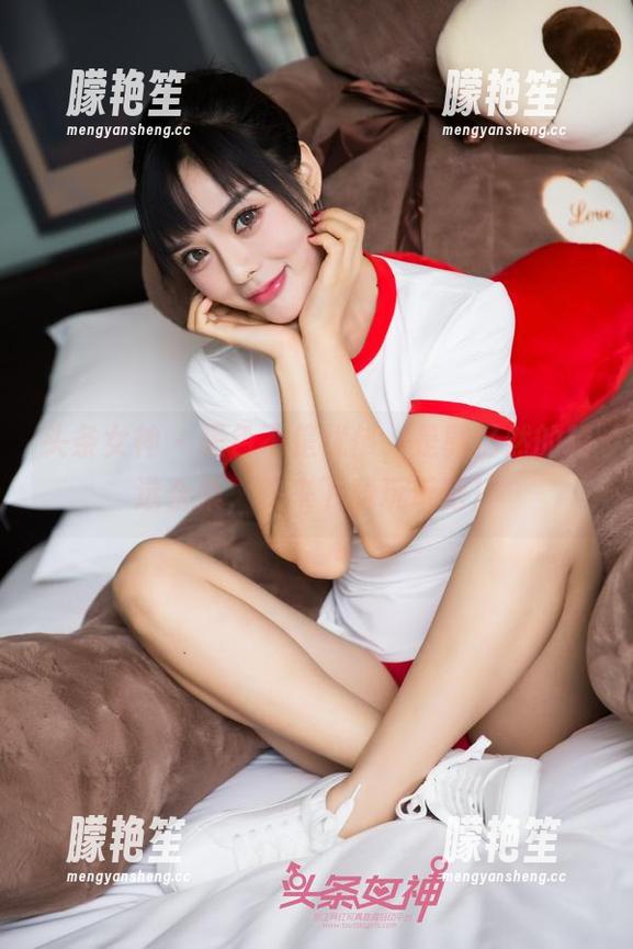 头条女神-郭忆然 头条女神 - 黑色不是忧郁,是郭忆然的精选合集,快来下载玩玩吧!