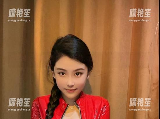 微密圈 - 在线云看奶雯的妹妹，原图已开启，别被萌到了