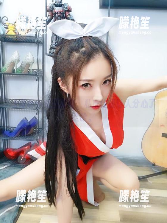 上课听小女巫露娜，私房作品让人分心了哈哈。