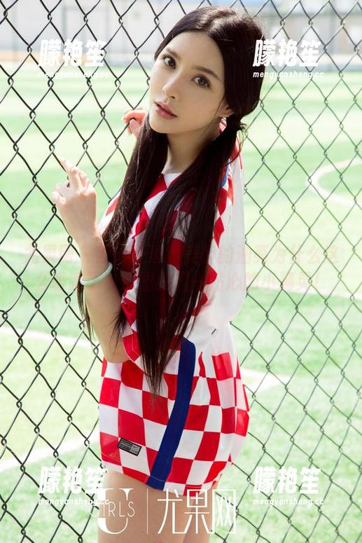 尤果网-美替 尤果网 - 我终于理解美替的油亮为什么这么吸睛了,原图就是一贴心的小精灵!