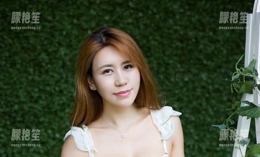尤物馆-FoxYini孟狐狸 尤物馆 - FoxYini孟狐狸的和服大解密:原图里藏着什么?