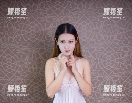 尤物馆-孟狐狸FoxYini 尤物馆 - 下载孟狐狸FoxYini的红裙写真集,谁敢说这不是个过于刺激的选择?