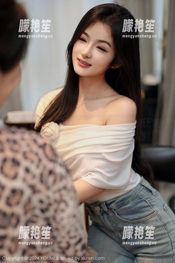 尤蜜荟 - 娜露selena的婚纱：壁纸已备好，美图也有，唯一缺的就是新郎！