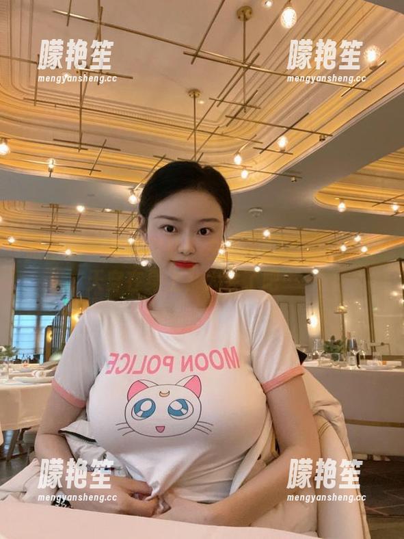 左公子666 微密圈 - 最新图册:左公子666如何把夏天穿在身上,太会了吧……