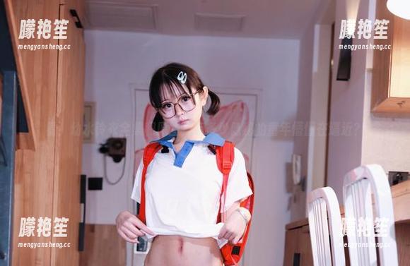 看！幼水铃衣全集和原图，有多少隐秘的童年懵懂在逼近？