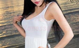 推女神 – 泳池可不只蓝，图包全免费，快来瞧瞧梦娜Vanessa的水下探险！