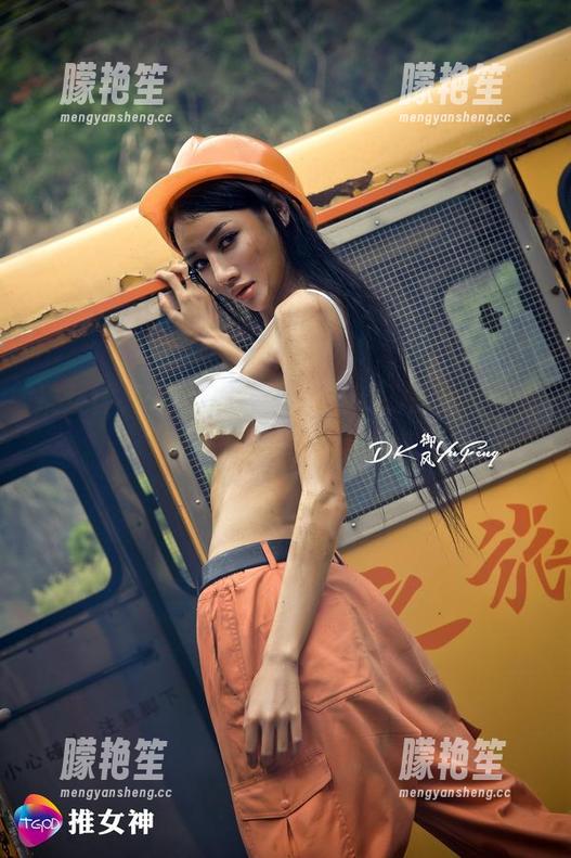 推女神 - 写真新发现：王乔恩Abbyvs理想女友，谁更会玩？