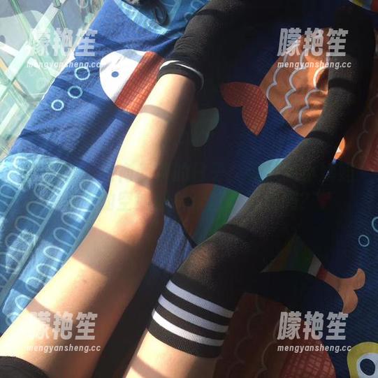 微密圈 - 飞向云端的日子：无敌哒小姨妈带来的空姐图片资源不过瘾吗？