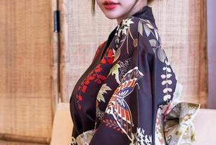 星颜社 – 李丽莎在她的写真集中找到了天使，美得都不敢对视，原图一览无余。