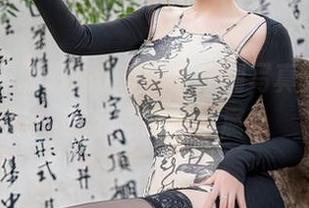 星颜社 – 潘思沁给我一个定制写真，学姐来给我当迷惑从属