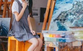 桜桃喵：四宫辉夜，她的私拍能把角落都拍出神情来…