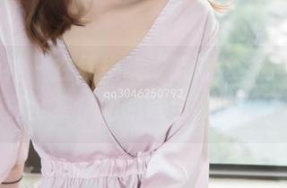 梦丝女神 – 在线揭晓“晓晓这袜子薄薄的”写真全集，她的钱包被擦干了吗？