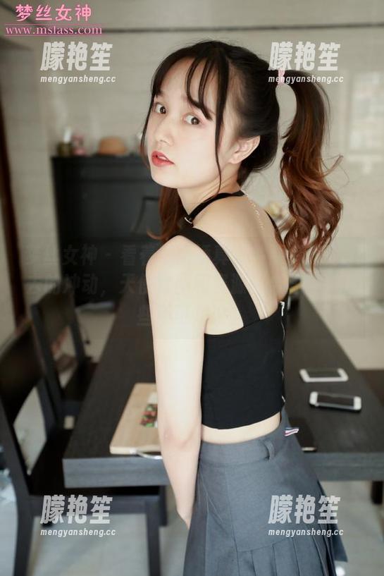 梦丝女神-王娇娇 梦丝女神 - 看着王娇娇真有种要借光飞上去的冲动,天使套图和资源融合得实在有些不可思议。