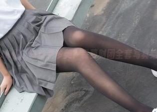 海边的JK们，白丝有多美？森萝财团全套写真给你答案
