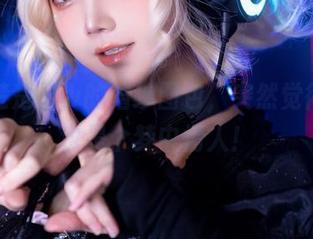 翻了楚楚子w的婚纱图包，突然觉得自己也是个梦中情人！