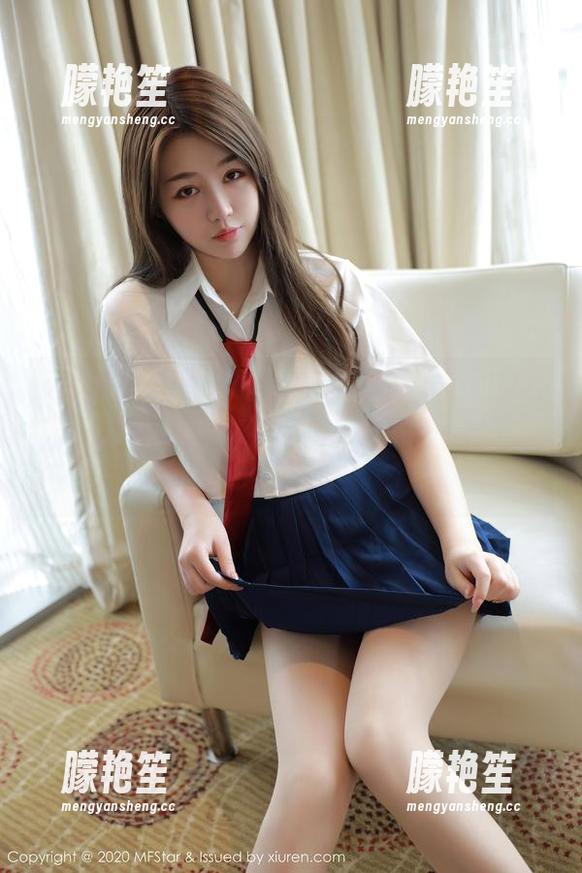 模范学院 - 薛琪琪sandy双人，不同以往的图片更新，我甚至在想，无聊的时候该怎么解读她…