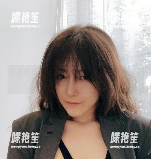 樱晚gigi 作品爆料!樱晚gigi和小狐狸的互动,不止是抱抱哦!