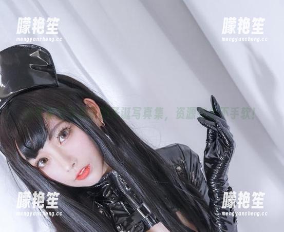 这可是清颜颜子的圣诞写真集，资源完全不手软！