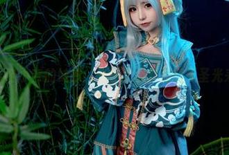 爆机少女喵小吉的妹妹：光芒太强？那就无圣光来一波！
