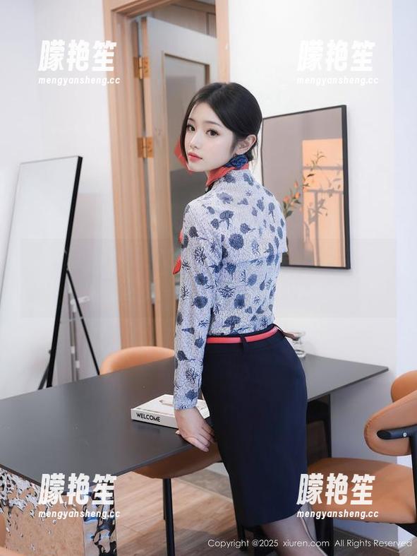 秀人网-MOON嘉依 秀人网 - MOON嘉依学姐的写真:你能看懂这份“学霸气质”吗?
