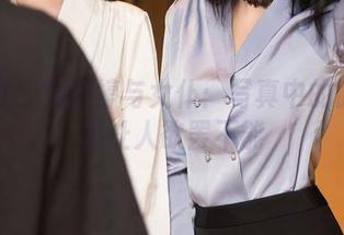秀人网 – 刘婷婷与女仆：写真中的微妙气息让人欲罢不能