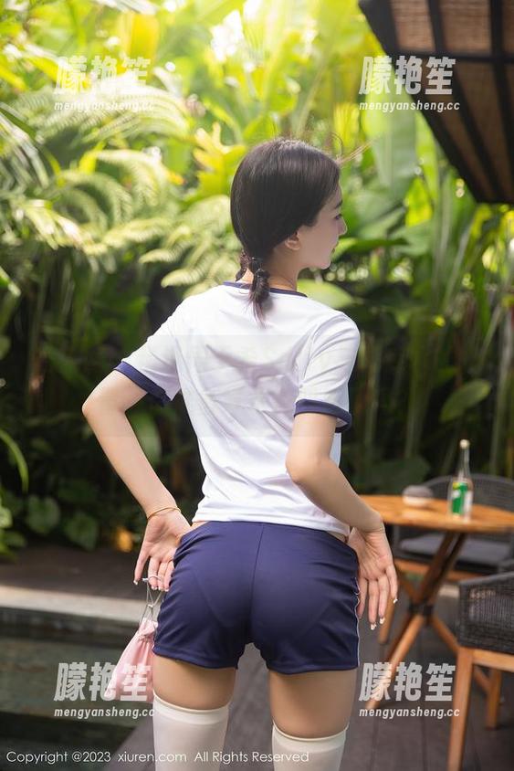 秀人网 - 精选周于希Sally与死库水的较量，你准备好水花四溅了吗？