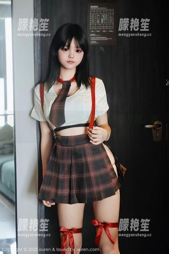 秀人网-小芭乐 秀人网 - 一张小芭乐的美脚高清原图,随便都能让我沉思好久。