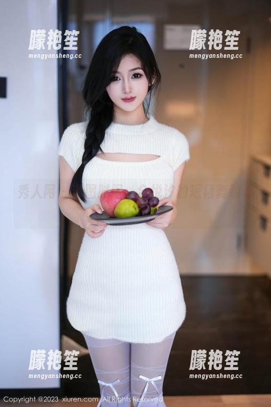 秀人网 - 套图时间：金悦汐的短裙舞动心中小鹿！